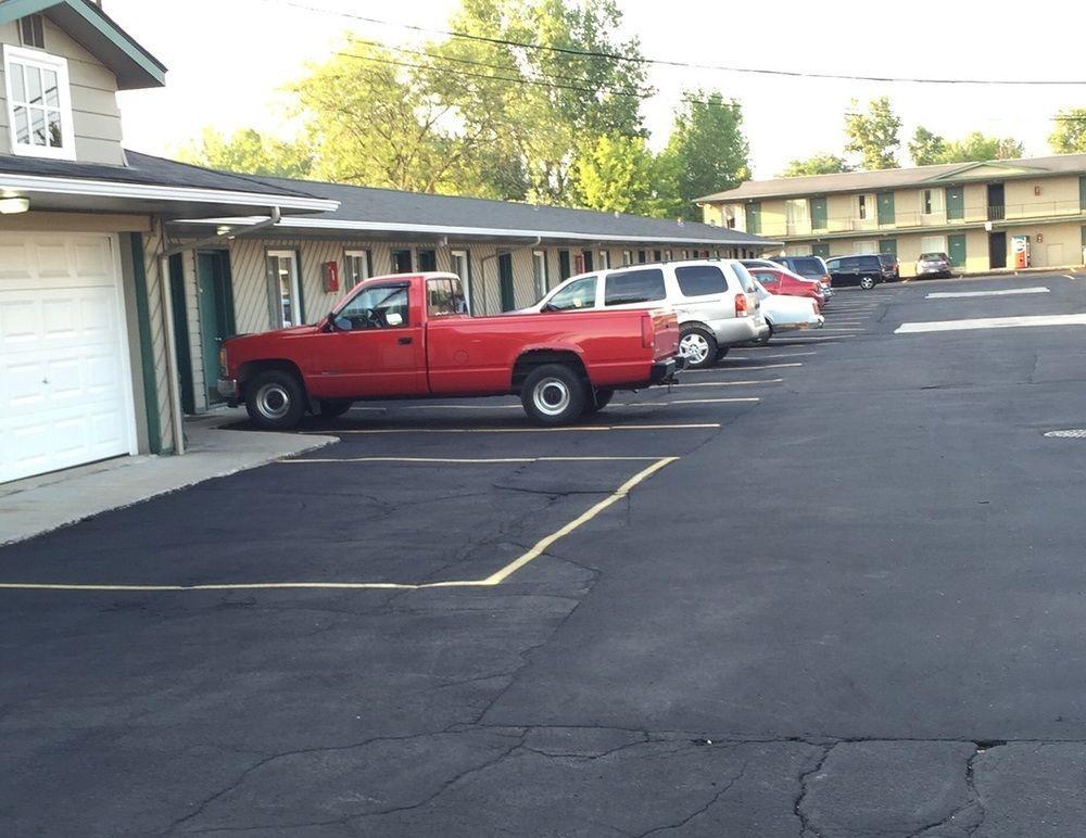 Curry'S Motel Saginaw Exterior foto